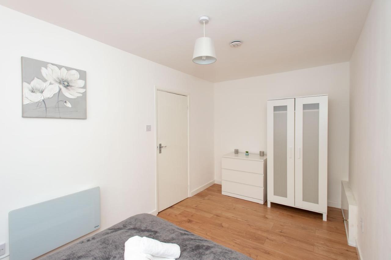 Stunning Four Bedroom House Close To Excel, O2 & Central London With Free Parking Exterior foto